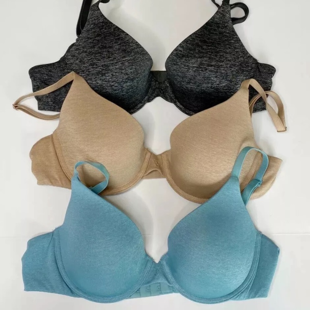 Victoria’s Secret 34B Uplift Semi Demi Bra